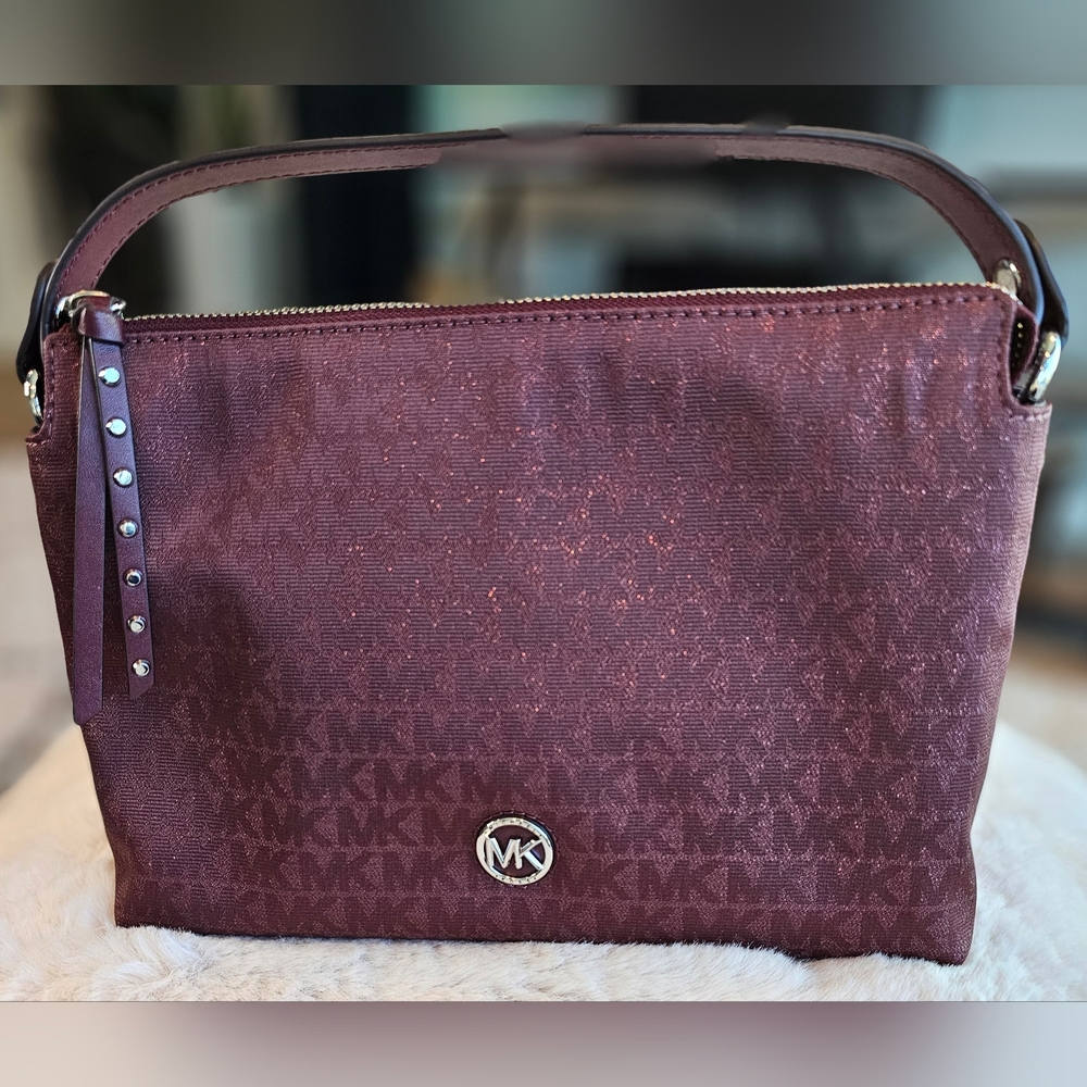 Michael Kors Logo Shailene Small Messenger Bag - NWT - Merlot